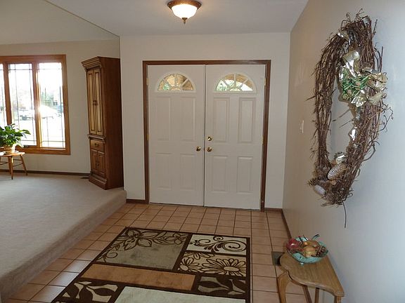 3rd image of 12130 Lakeview Trl