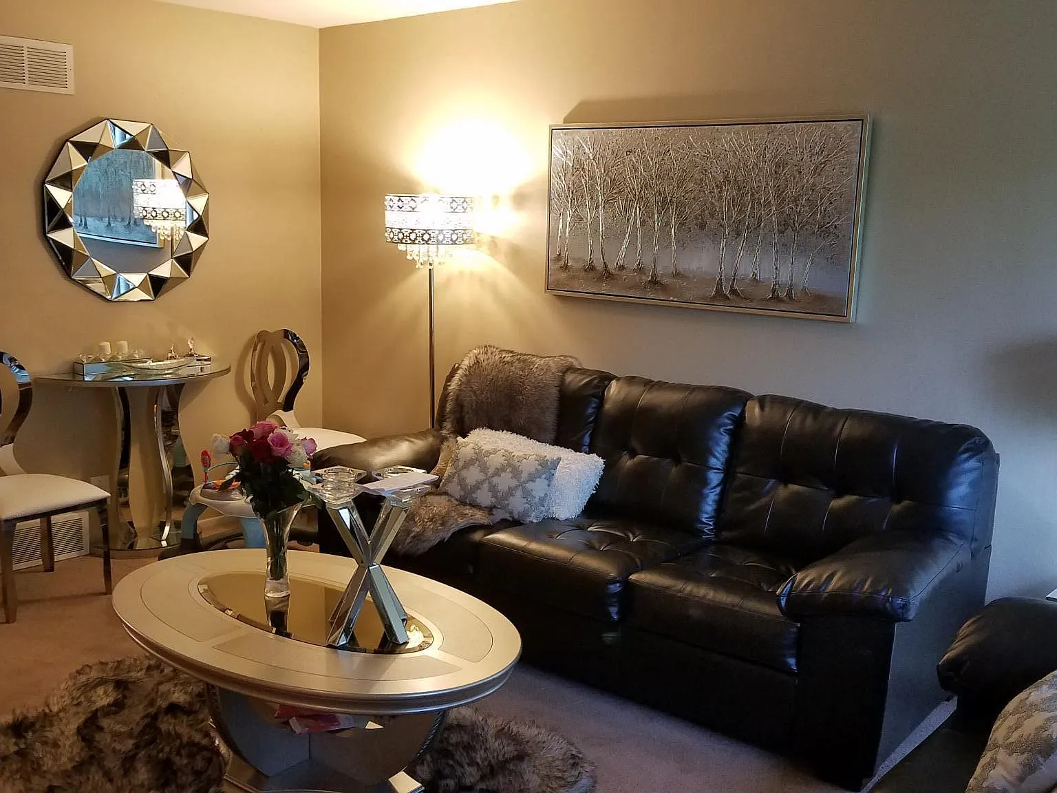 2 bed, 2.5 bath, 1204 sqft, $2,450 — Photo 3