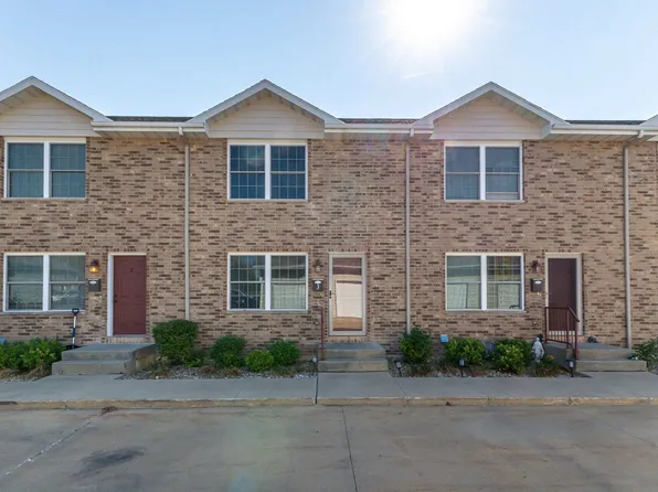 3470 Hillcrest Rd Unit 3, Dubuque, IA 52002