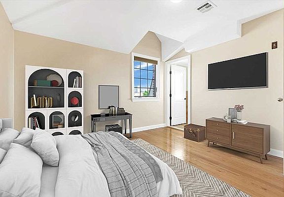 4th image of 6510 Hull Ave Floor 2