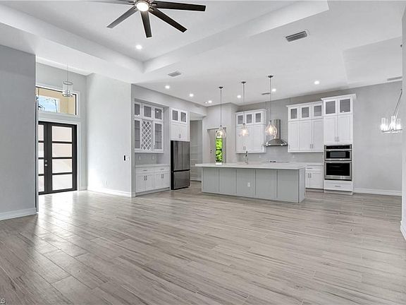 3rd image of 6127 Dogwood WAY