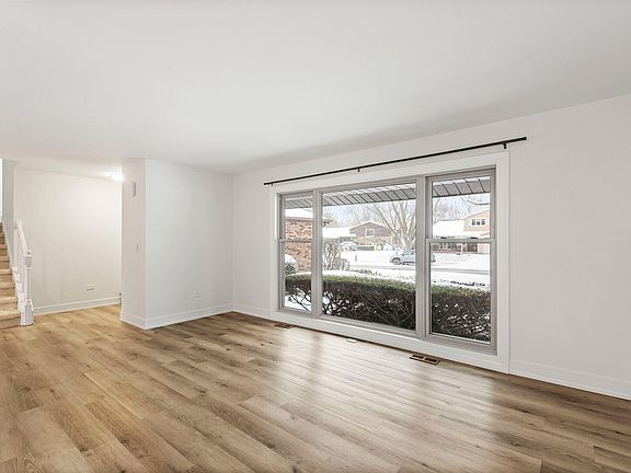 2nd image of 2643 N Prindle Ave