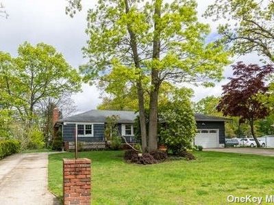 19 David St, Holbrook, NY, 11741
