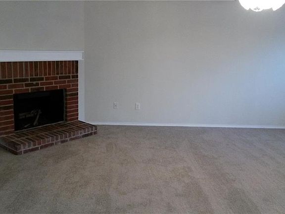2nd image of 9032 Fremont Trl