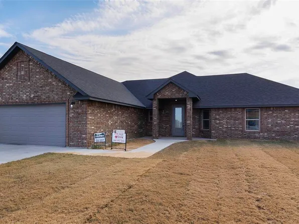 5583 Tadpole Dr, Elgin, OK 73538