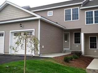 4C Maple View Ln #4C, Feeding Hills, MA 01030