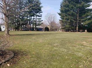 52377 Briarcliff Ln, South Bend, IN 46635