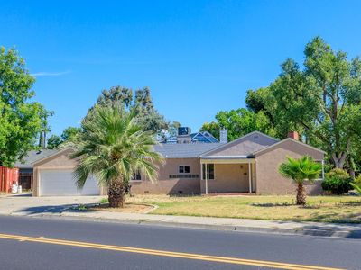 915 La Loma Ave, Modesto, CA, 95354