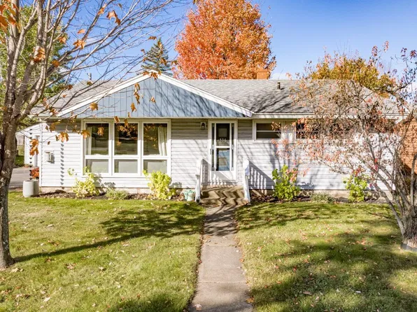 536 W Webbeking Dr, Carlton, MN 55718