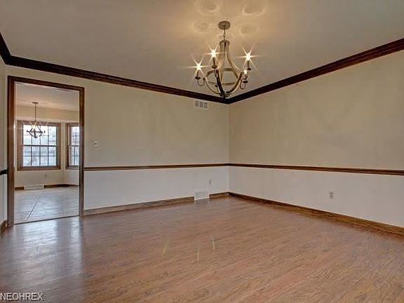 5th image of 3374 Swallow Hollow Dr