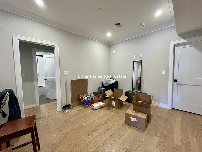 161 Allston St #3R — Photo 7