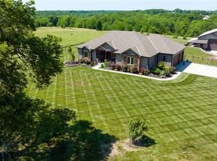 29902 E Easley Rd, Lees Summit, MO 64086