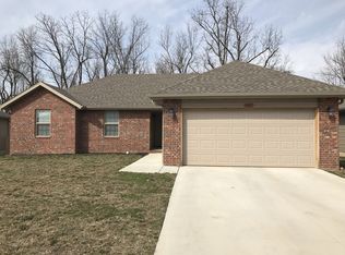 4487 W Brownstone Trce, Springfield, MO 65807