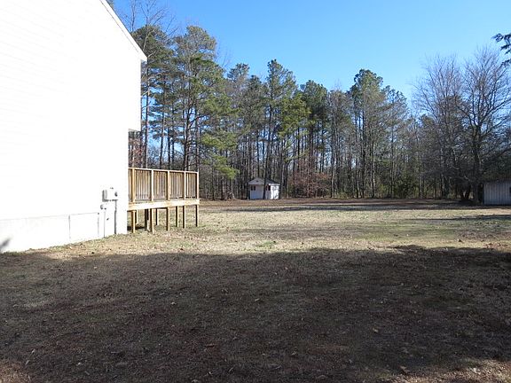 Huge 1 acre level lot