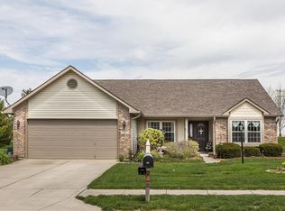 19 Somerset Cir, Brownsburg, IN 46112