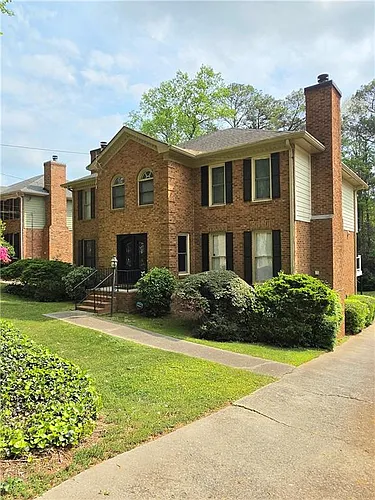 765 N Parkwood Rd Photo 1