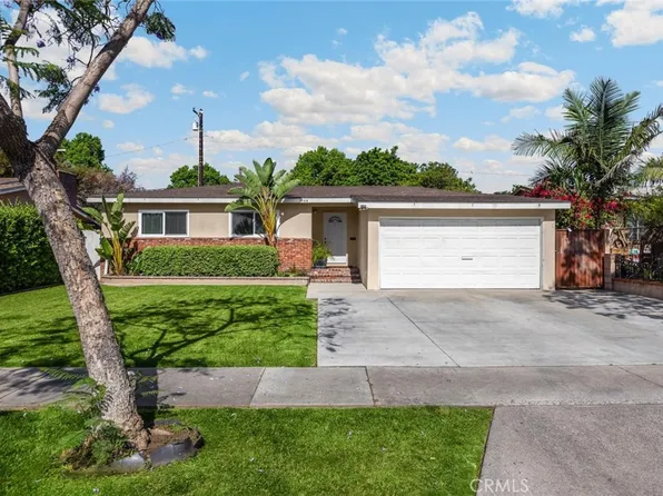 1344 S Douglas St, Santa Ana, CA 92704
