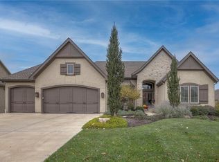 3104 W 156th St, Overland Park, KS 66224