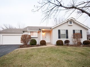 2 N Willow Grove Ct, Saint Peters, MO