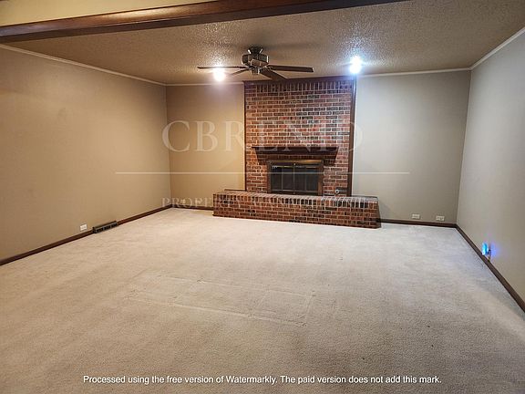 2nd image of 2319 Kiowa Dr