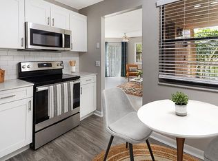 Seasons 704 Apartments, West Palm Beach, FL 33417