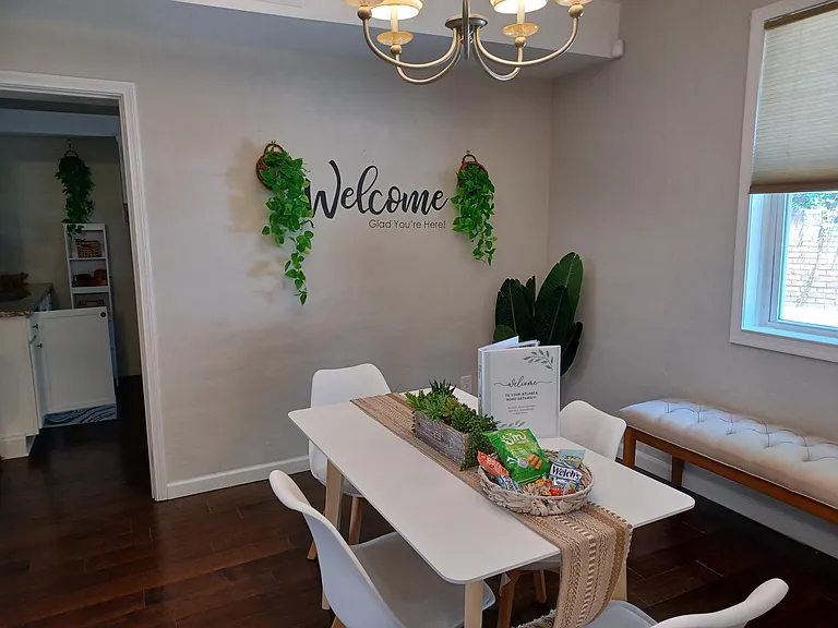 1645 Loring Dr NW — Photo 12