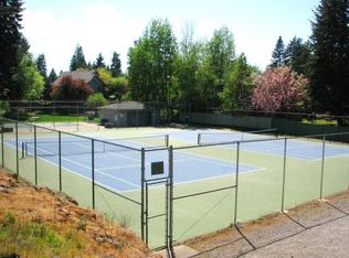 8505 N Stone Haven Dr, Hayden, ID 83835