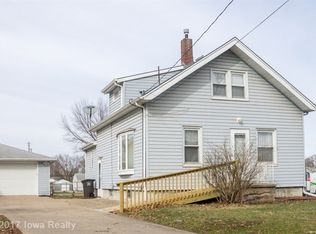 911 Randolph St, Des Moines, IA 50315