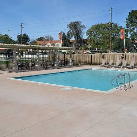 3 bed, 2.5 bath, 1731 sqft, $3,000 — Photo 3