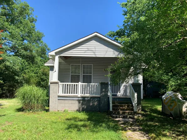 9015 Chester Rd, North Chesterfield, VA 23237
