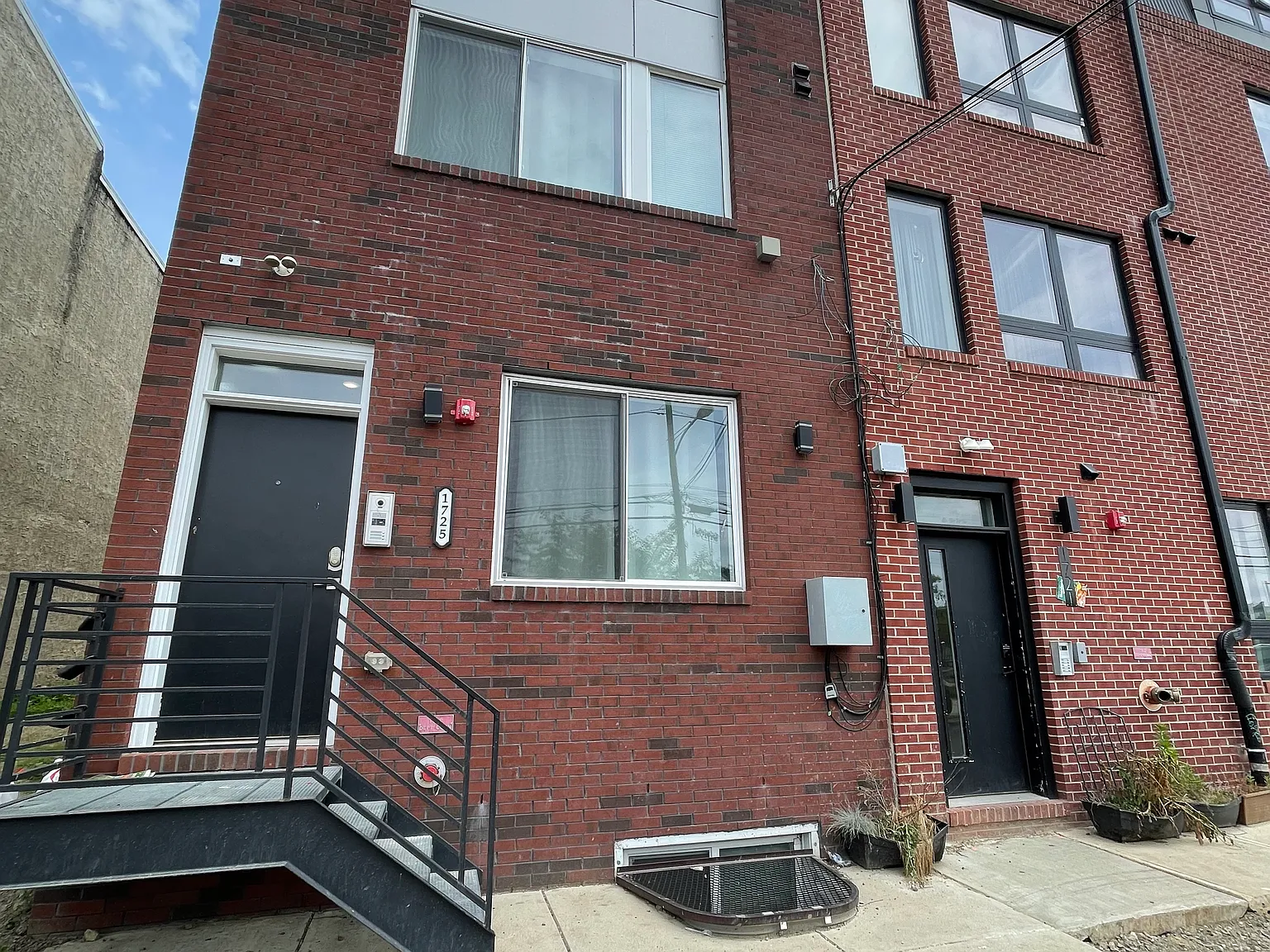 2 bed, 1200 sqft, $1,595 — Photo 4