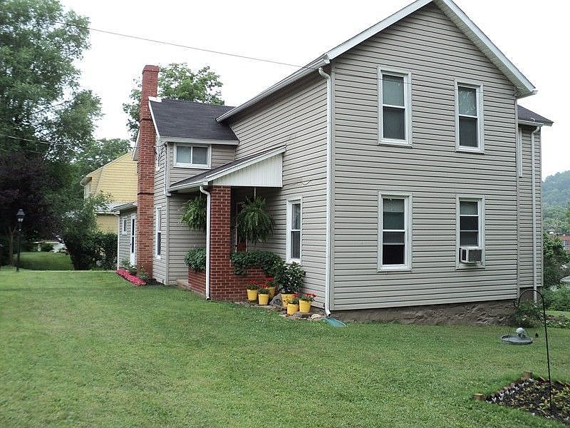 1st image of 3 Cortland St