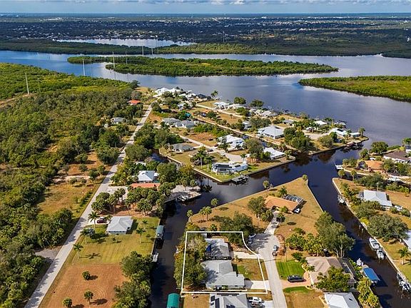 2nd image of 28427 Sabal Palm Dr