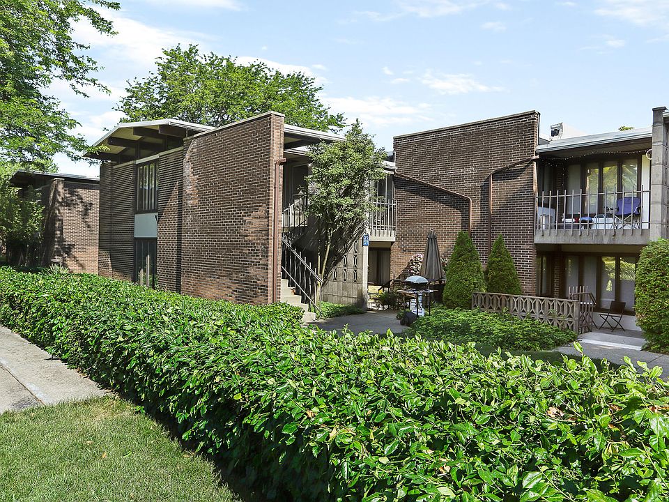 1st image of 805 S Despelder St APT 21