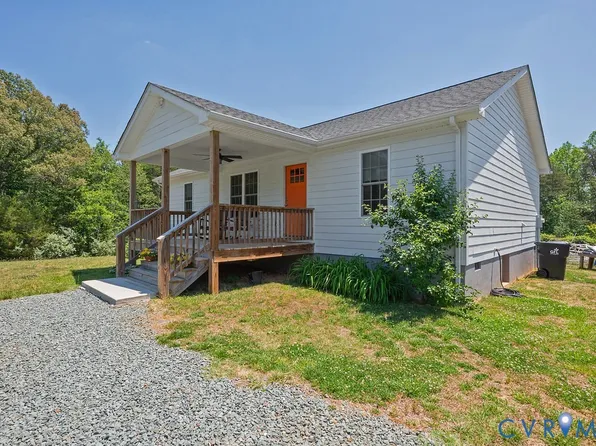4336 Hells Bend Rd, Palmyra, VA 22963