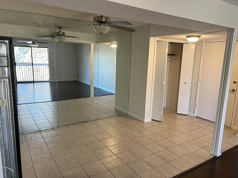 9557 University Ave #21 — Photo 15