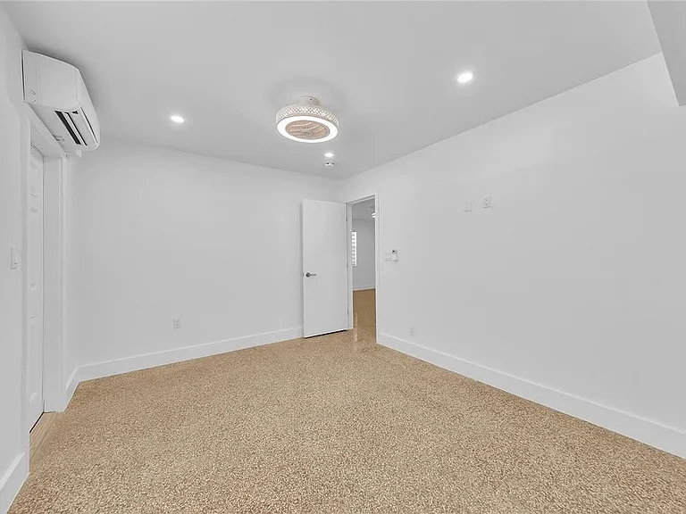 5122 NE 19th Ave #2 — Photo 20