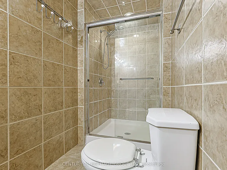 385 Maria Antonia Rd — Photo 14