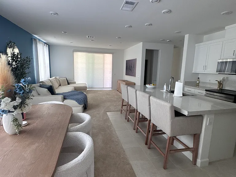 12234 Riley Ln — Photo 2