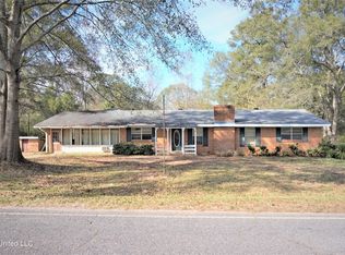 218 Salem Rd, Forest, MS 39074