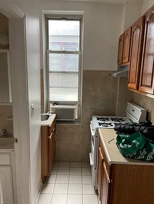 Rented by K & O Realty Associates Inc. | media 14