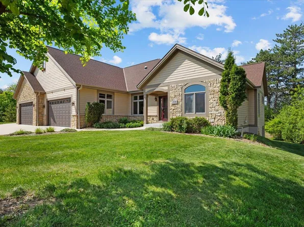 3090 North 186th STREET, Brookfield, WI 53045