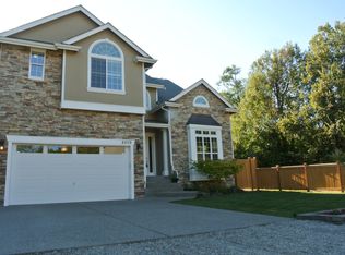 6009 17th Ave SW, Seattle, WA 98106