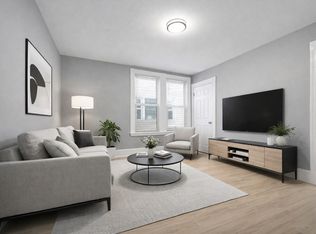 204 Washington St #2, Somerville, MA 02143