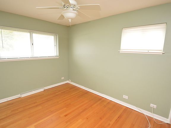 5th image of 10830 Hastings St
