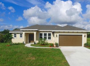2209 SE Heathwood Cir, Port Saint Lucie, FL 34952