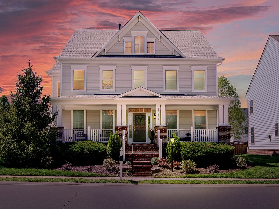 1st image of 22461 Aging Oak Dr