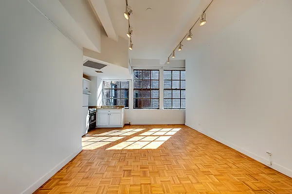 Sold by Carini Group | media 24