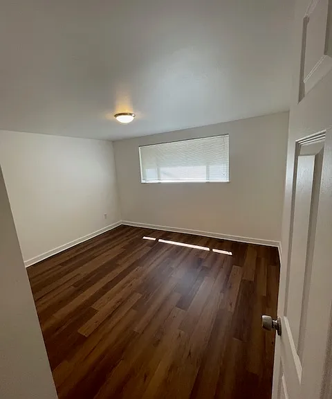 Brandon Court — Photo 10