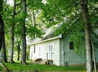 2860 Graham Rd, Draper, VA 24324